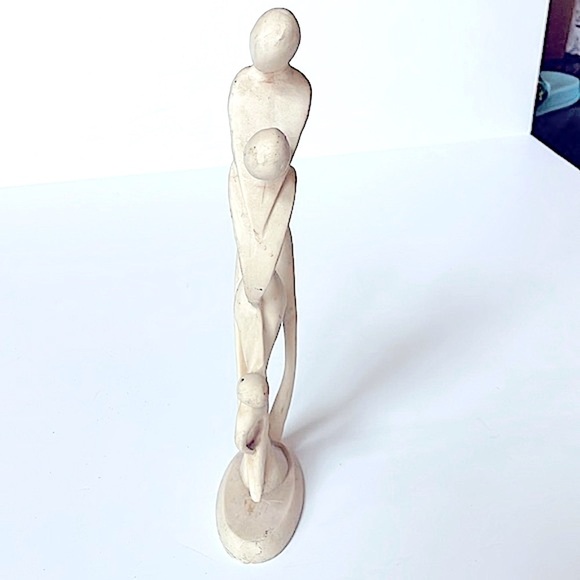 Abstract Sculpture Family Father Mother Child White Soapstone Resin Art Decor - Picture 4 of 9